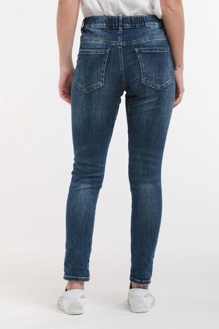 EMMA DARK WASH JEAN