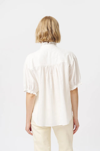 Amber Shirt | White with White Flower