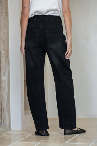 The Billie Barrel Jeans | Washed Black