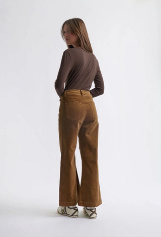Freya Velvet Jean | Toffee