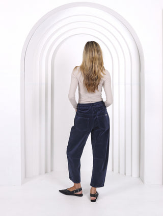 Leo Barrel Jeans Corduroy | Smoky Navy