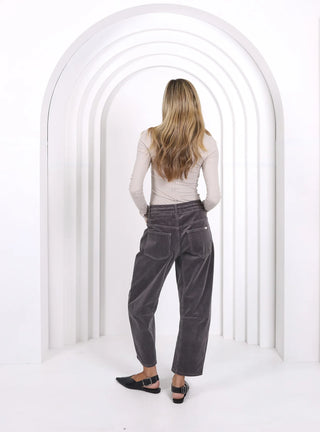 Leo Barrel Jeans Corduroy | Smoke Charcoal