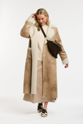 Faux Shearling Long coat | Beige