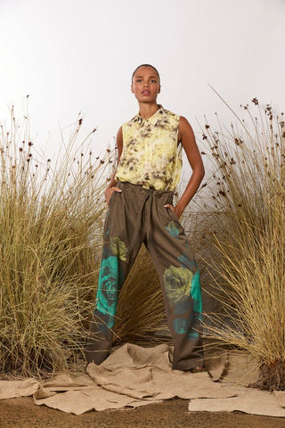 Journal Pants | Camo Roses