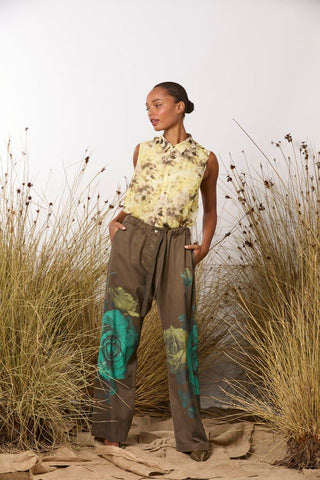 Journal Pants | Camo Roses