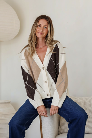 Grace Cardigan | Beige Chocolate